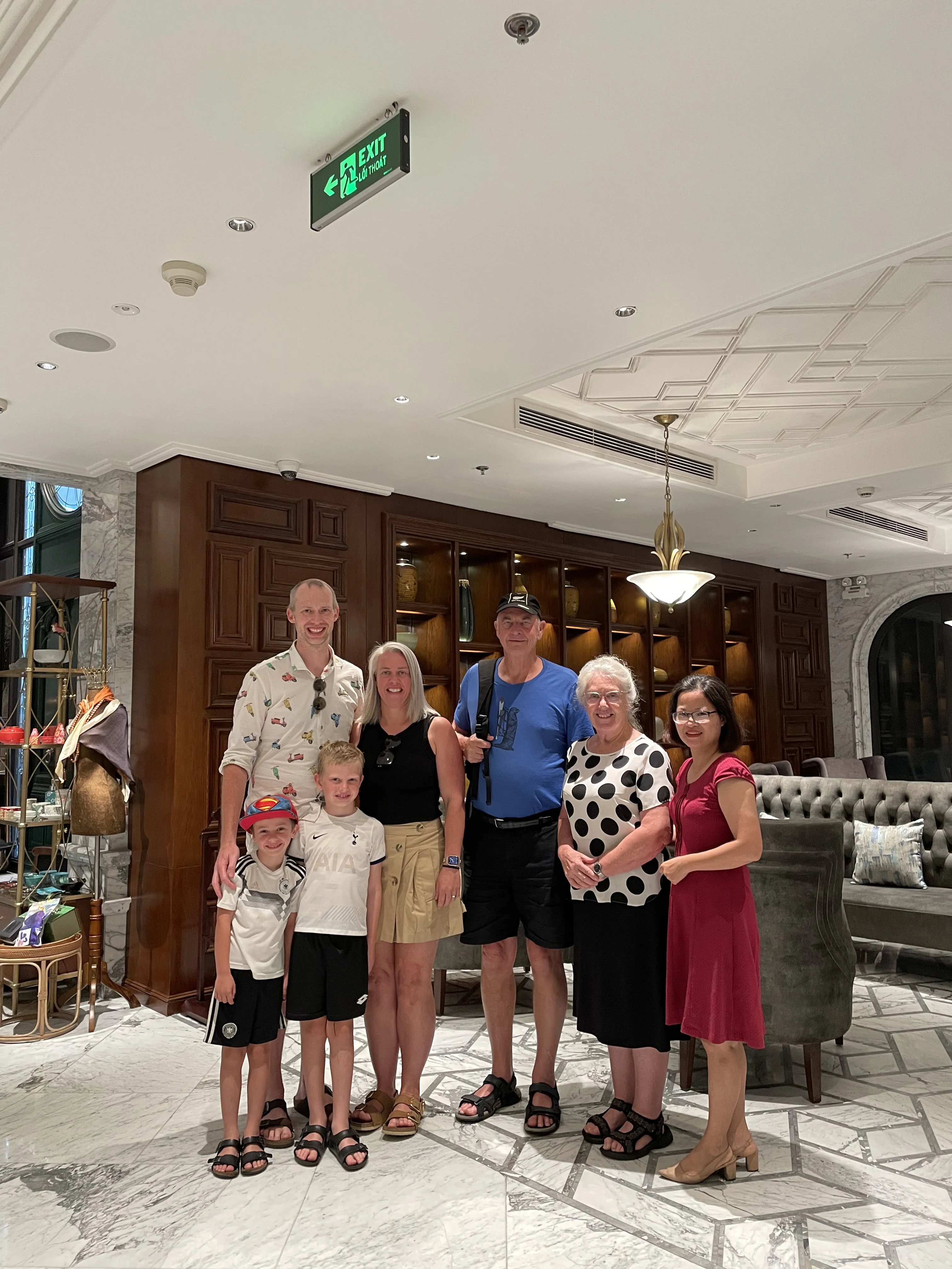 Mr. Clinton & Mrs. Glenda with Family